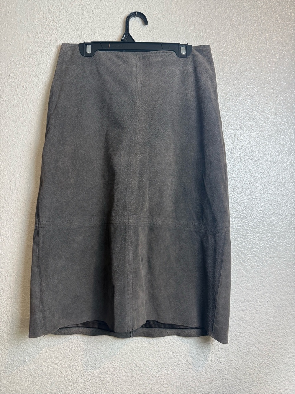 Vintage Clio Petites Taupe Brown Genuine Leather Suede Midi Pencil Skirt Size 4P